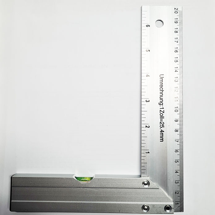 Slika Ugaonik bravarski 200 mm  sa libelom 20,652