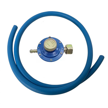 Regulator plina sa crevom dužine 1.5 m za propan i propan-butan bocu sa ključem za montažu