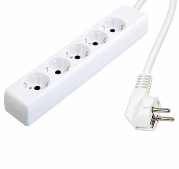 Produžni kabl Tehnoelektro sa pet utičnica i kablom dužine 5 metara, sa tri provodnika preseka 1,5 mm²